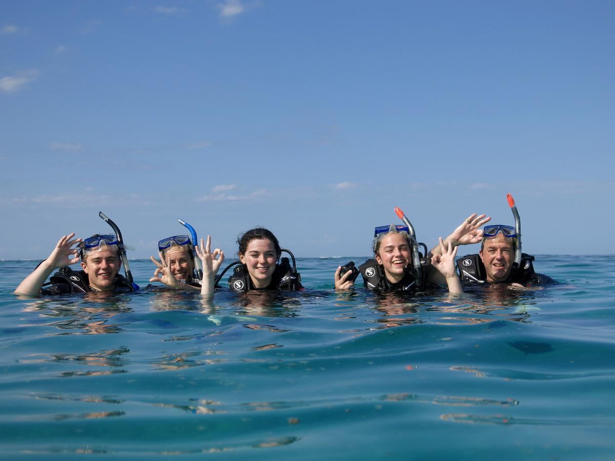 Emayani Beach Lodge Pangani ภายนอก รูปภาพ