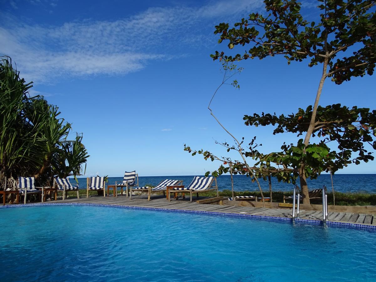Emayani Beach Lodge Pangani ภายนอก รูปภาพ